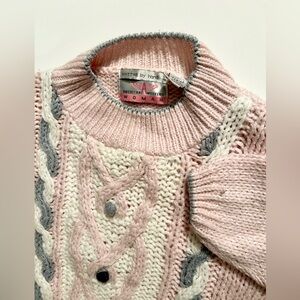 American Weekend Sweater Vintage 90’s Feminine Hand Knit Retro Granny Cozy Cable